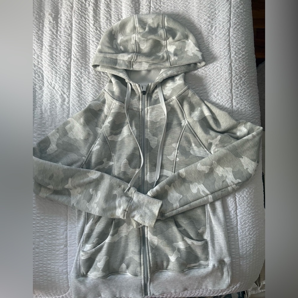 90 Degree Camo full zip Jacket